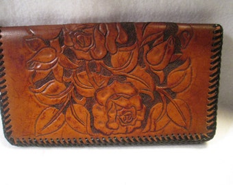 Vintage Hand Tooled Western wallet from the late 50's. NICE!