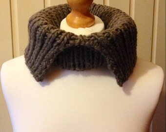 Hand Knit Chunky Ribbed Collar Cowl Neckwarmer in Bark