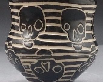 Small Skull and Stripes Vase
