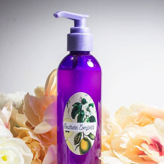 Foaming vegan crueltyfree shower gel Available by SoCoFragrance