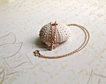 Rose Gold Bee Necklace Gold Filled Bee Pendant Gifts for Her