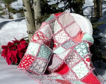 WINTERBERRY RAG Quilt KIT - 40 Precut Pre-Fringed 10" Squares / Blocks - Moda Fabric + Pattern