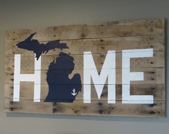 Michigan Home Pallet Sign 20" x 40" Michigan Home Sign - Pallet Wood Sign - House Warming Gift - Wedding GIft - Michigan sign