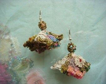 Amani’s Collection Black Crochet Daisy Laced Earrings main image 1
