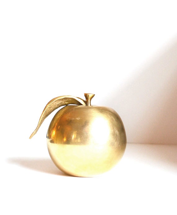 Vintage Brass Apple Paperweight Apple Paperweight by JudysJunktion