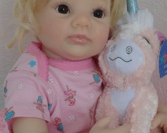 Reborn 18" Newborn Baby Girl Doll "Li' Sarah" from D.Rubert's "Dumplin" sculpt
