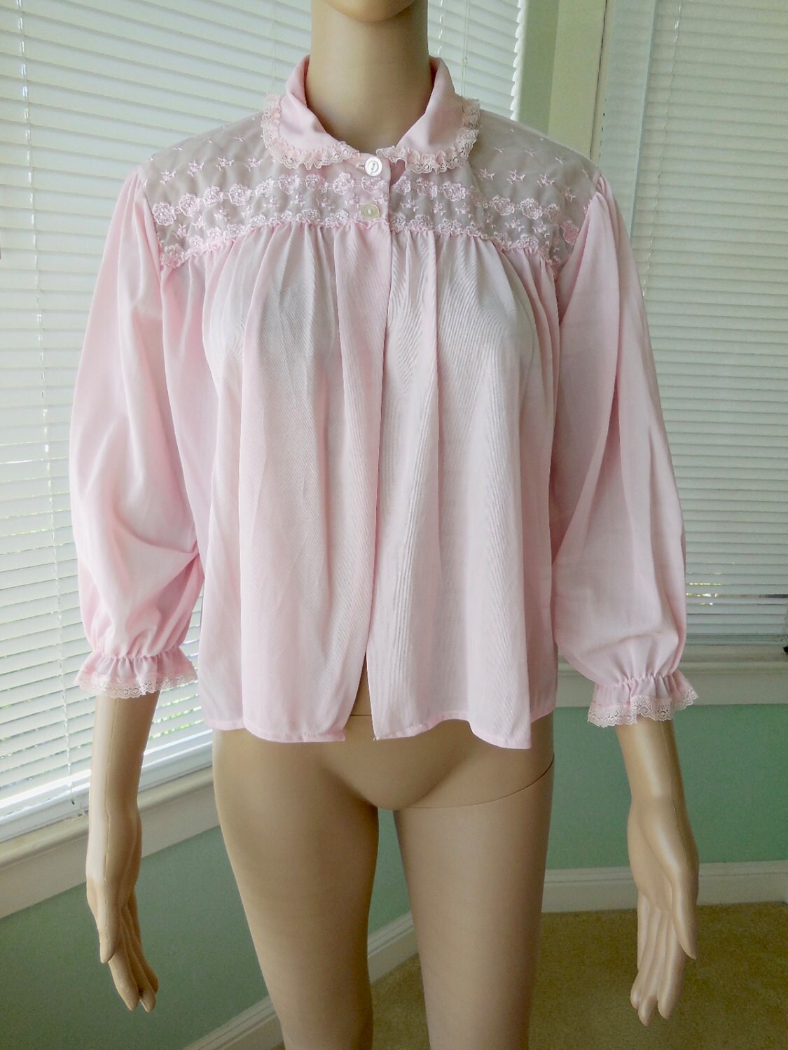 Vintage BED Jacket/Short Peignoir/Short Pink Bed Jacket/Sheer