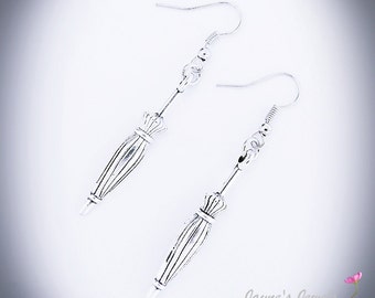 Umbrella Earrings, Antique style Earrings, Parasol, Umbrella, Victorian Umbrella, ,