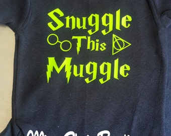 Harry Potter Baby Clothes, Snuggle this Muggle, Harry Potter Onsie, Funny Baby Onesie, Baby Humor, Funny Toddler Shirt, Baby Shower Gift