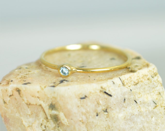 Tiny Aquamarine Ring, Solid 14k Gold Aquamarine Stacking Ring, Solid Gold Aquamarine Ring, Mothers Ring, March Birthstone, Aquamarine Ring