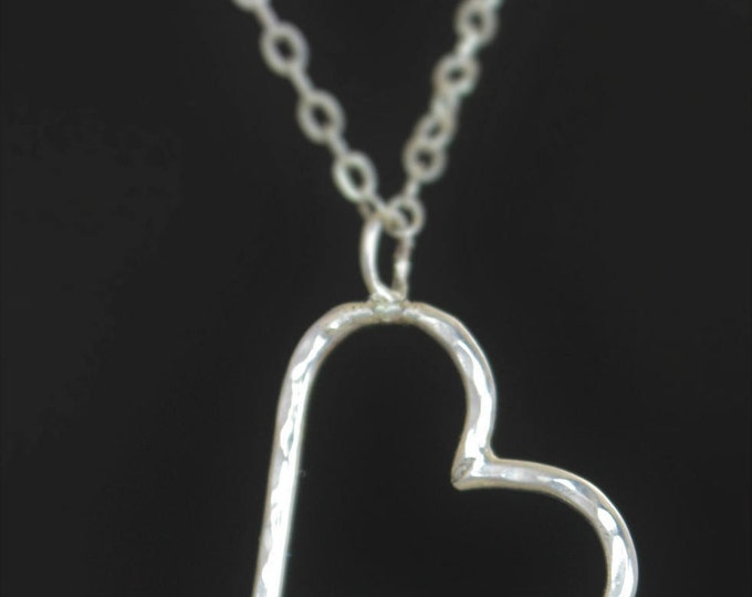 Garnet Heart Necklace, Sterling Silver, Mothers Necklace, January Birthstone Necklace, Garnet Necklace, Mother's Necklace, Heart Pendant