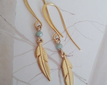 Feather earrings, Gold feather earrings, Dangle feather earrings, Gold dangle earrings, Feather with stone earrings