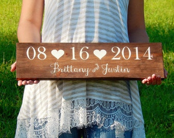 Wedding Date Sign- Bridal Shower Gift- Save the Date Prop- Wedding Name Sign- Wedding Gift- Photo Prop- Rustic Wedding Decor-Engagement Gift