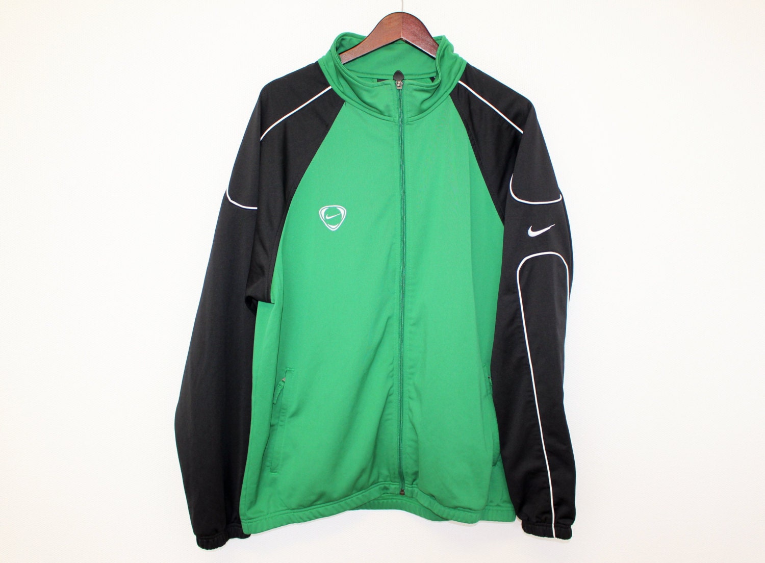 mens nike vintage jacket