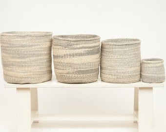 KUTELEZA: Grey Cloud Woven Storage Basket
