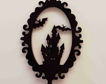 Framed scary castle and flying bats necklace - Acrylic