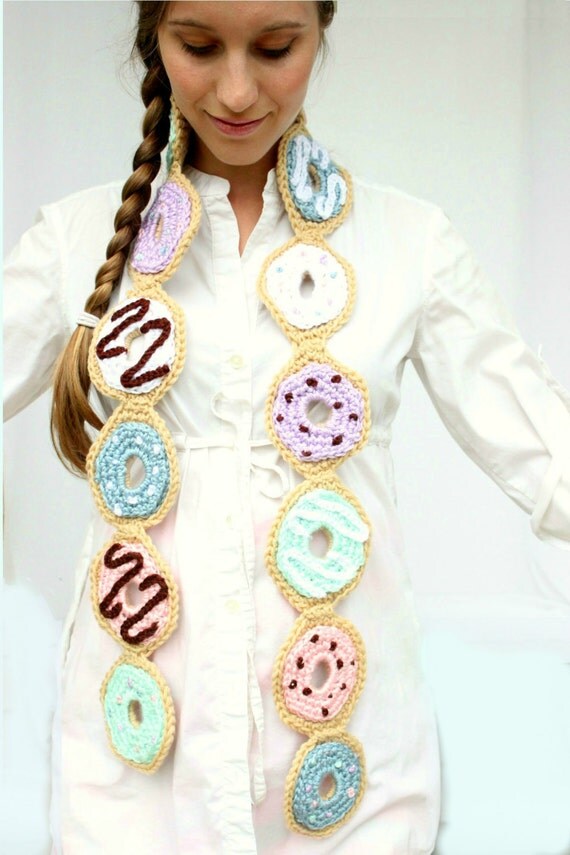 Crochet Doughnut Scarf With Five Frosting Colors