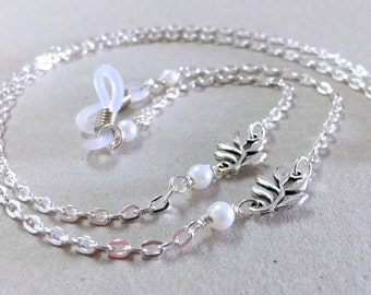 Silver eyeglasses chain, Silver leaf and crystal pearls eye glass chain, Eyeglass holder necklace, Reading glasses chain, Eyeglass necklace