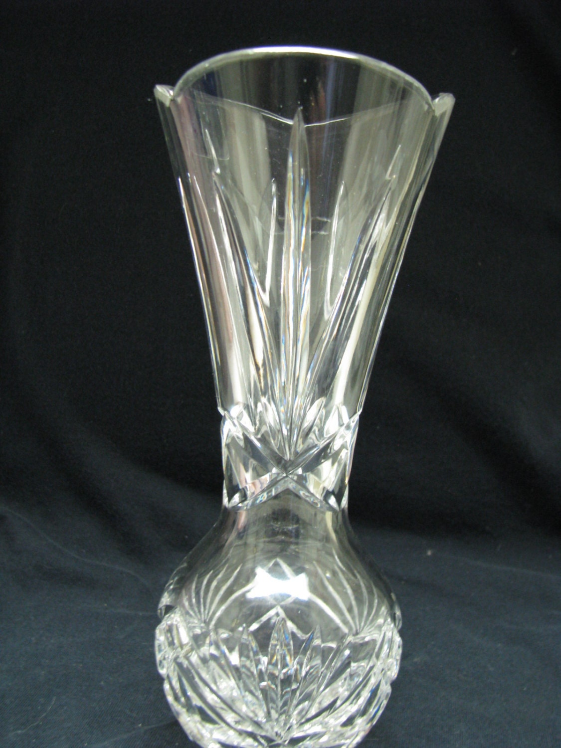 Crystal cut vase 24 lead crystal Noble made in Poland