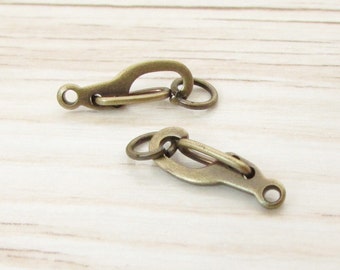 6pcs Self Closing Hook, Antique Gold Clasp, 11x5, Oxidized Brass Clasp, Hinged Clip, Bracelet Clasps, Necklace Clasps, Bracelet Closures