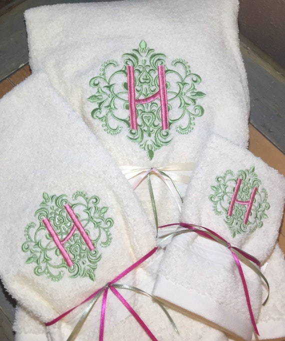 Monogrammed Towel Set Embroidered Towels Custom Towels