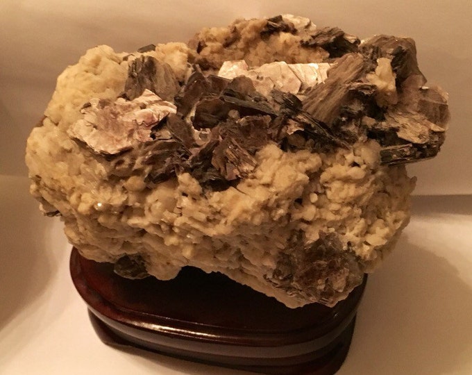 Lepidolite + Albite Crystal on Handmade Wood Base- from Brazil- Natural Crystal & Wood- Metaphysical \ Crystal \ Reiki \ Depression \ Chakra