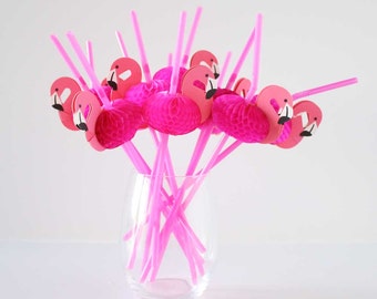 Honeycomb flamingo Straws - set of 12. Pink flamingo 3D plastic straws. 3D flamingo honeycomb on a pink plastic straw. Tropical party straw