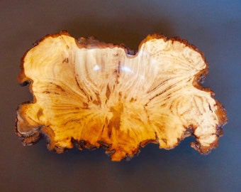 hand turned wooden Bowl, Sugar Maple, burl, hand turned, Centerpiece