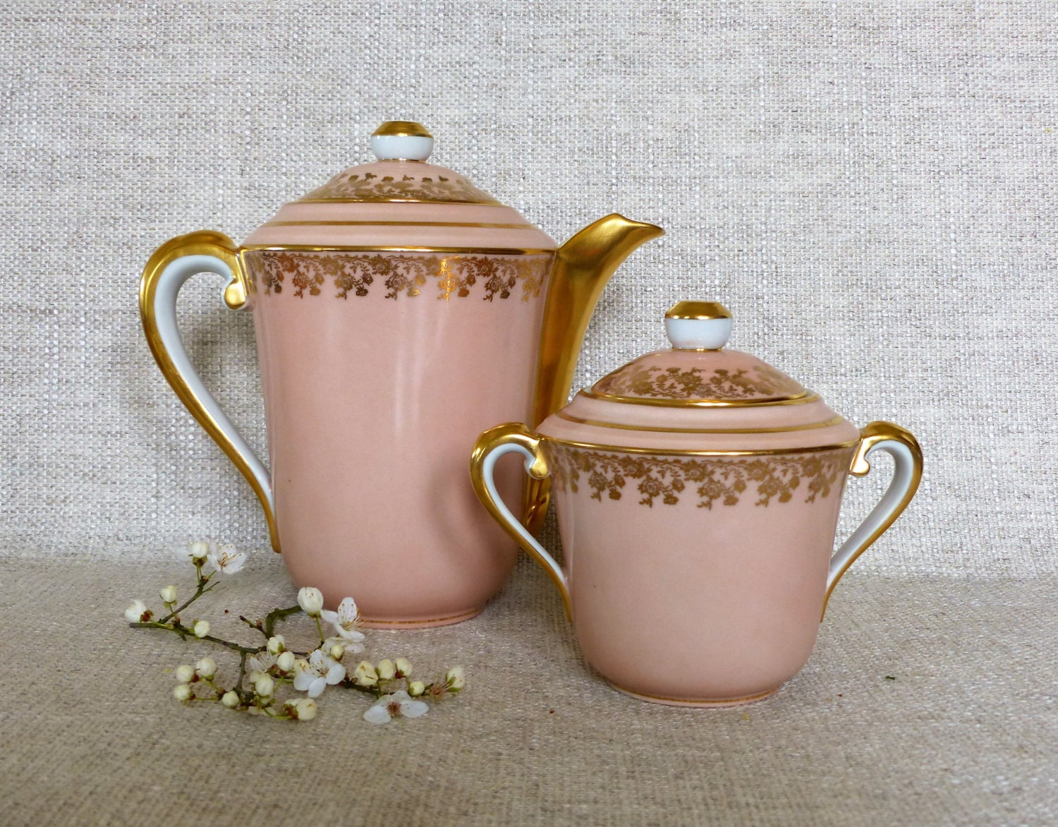 Vintage Limoges Coffee Pot. Vintage Limoges Fine China Tea