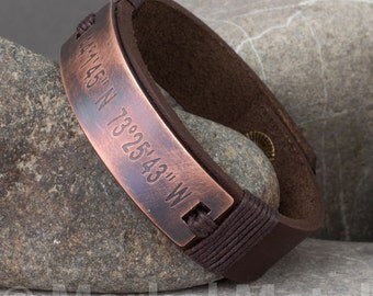 EXPRESS SHIPPING.Personalized Leather Men Bracelet.Mens Leather Bracelet.Custom Mens Leather Bracelet.Unisex Bracelet.Mens Leather Bracelets