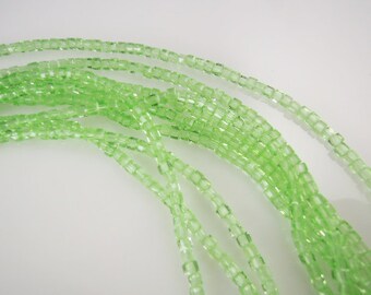 CB-Peridot Color 2mm Cube #22