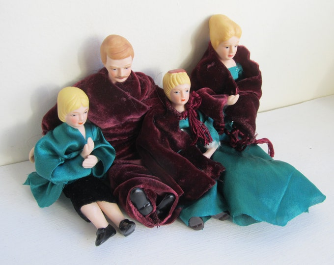Vintage bisque dolls set 1:12, hard porcelain oldfashioned atomic family group, Victorian Edwardian style family doll house puppets
