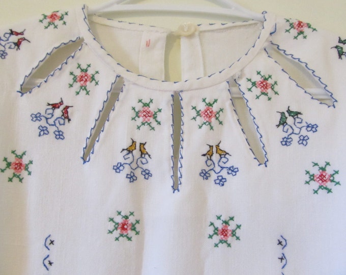 white Scandi dress, hand embroidered dress with flowers and birds, Scandinavian ladies fashion, white summer dress, elegant understated