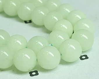 10mm Pale Green Dyed White Natural Jade Full strand