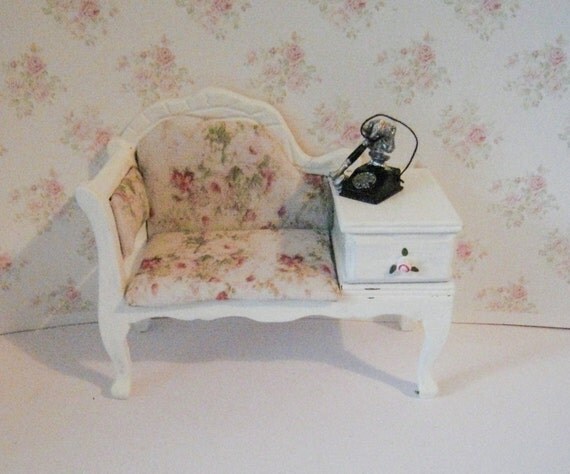 dollshouse shabby chic telephone seat white with rose dollshouse shabby chic telephone seat white with rose