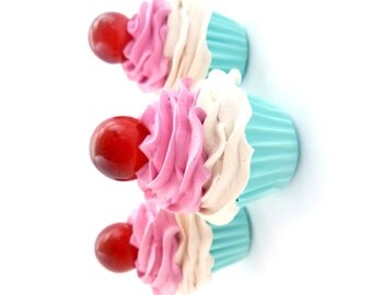 Set Of 3 Cupcakes Christmas Ornaments - Cupcake Ornaments
