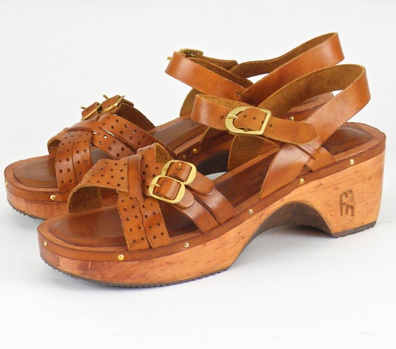 Vintage 1970s Tan Leather Wooden Platform Sandals 70s Hippie