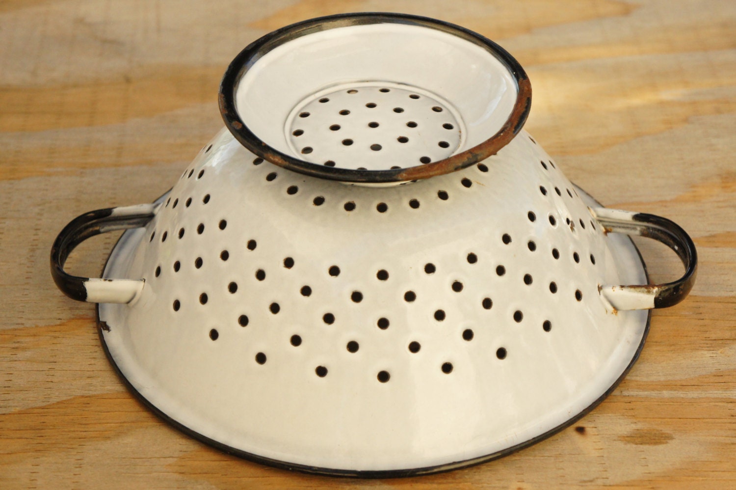 Vintage Enamel Colander Strainer Country Kitchen French