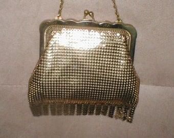 Vintage WHITING & DAVIS Gold Metal Mesh Purse