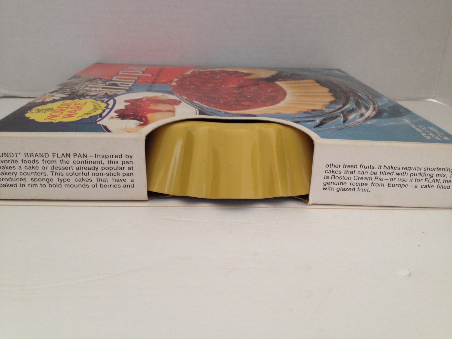 Nordic Ware Bundt Flan Pan Northland Aluminum Non Stick