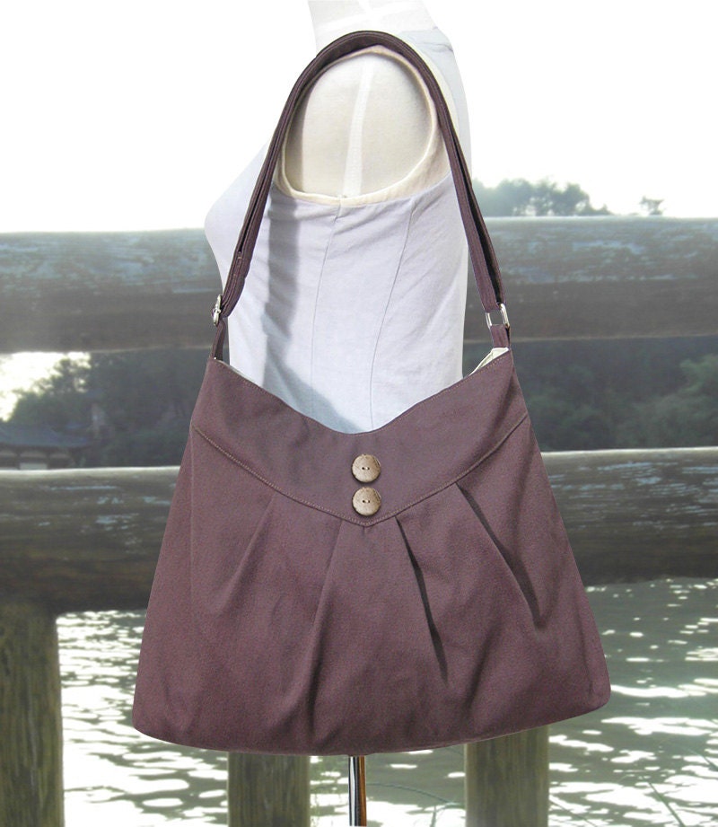 brown cross shoulder bag