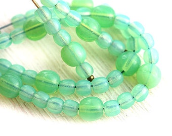 Jade beads Mix, Opal green Czech glass round spacers, druk, small, mint green - 4-5mm - approx.70Pc - 0147