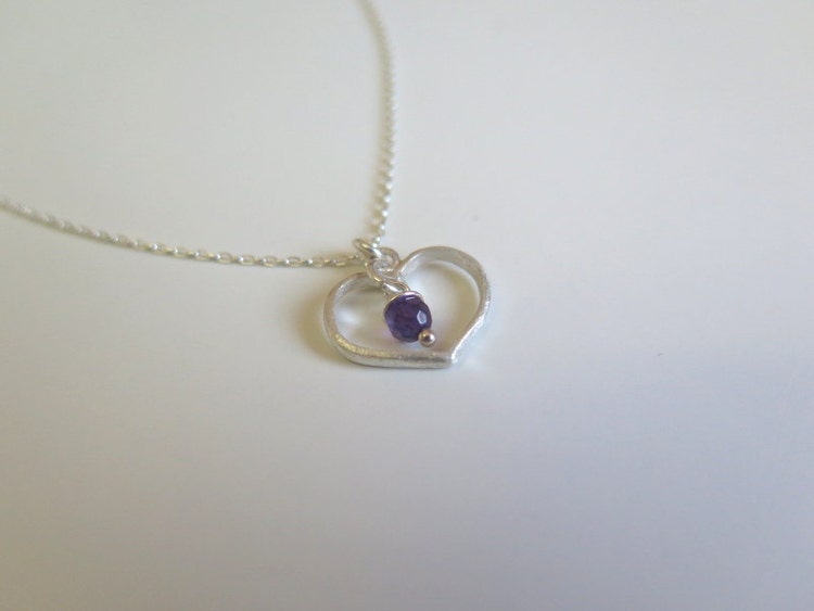 Romantic silver necklace Dainty silver necklace Heart by Viyoli