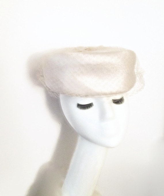 Vintage White Hat 6