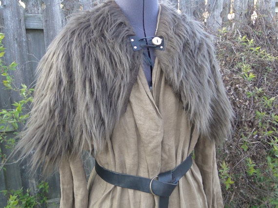 Viking Fur Capelet Mantle Medieval Barbarian Renaissance