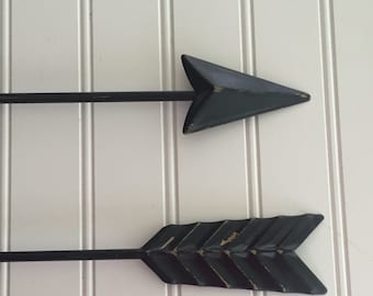 Arrow Wall Decor - Gallery Wall -Metal Wall Arrow - Black Distressed - Gold Arrow - Arrow Decor - Arrow Nursery Decor -Black Wall Decor