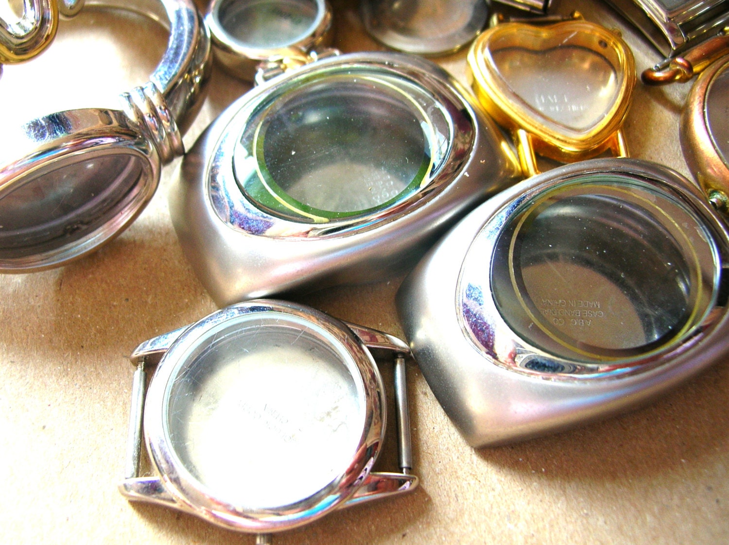 Mixed Watch Cases Empty Watch Cases Scrap Watch Parts