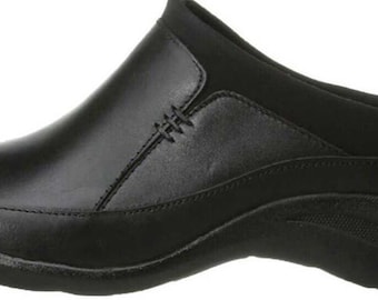 Hush Puppies Black Leather Clogs 11 W