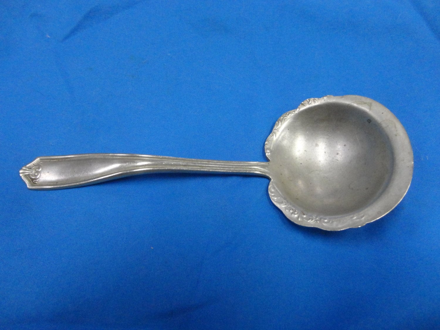 Vintage Ladle by ROGERS NICKEL SILVER with Flat Edge Haute Juice