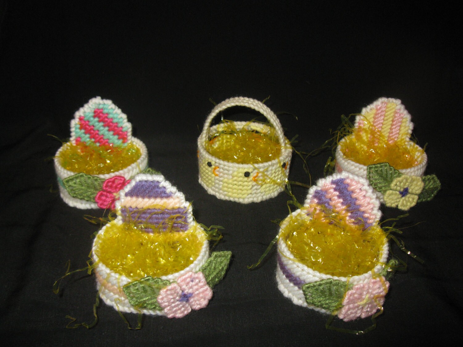 Plastic Canvas Mini Easter Baskets Set of 5